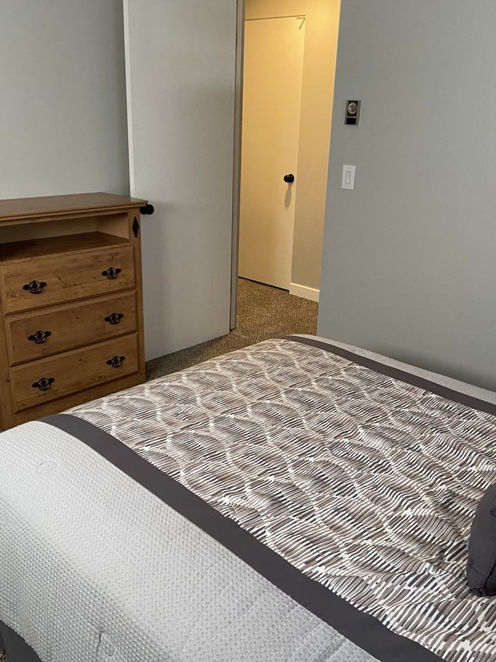 1615 4th St #1615 - Photo 6 of 13