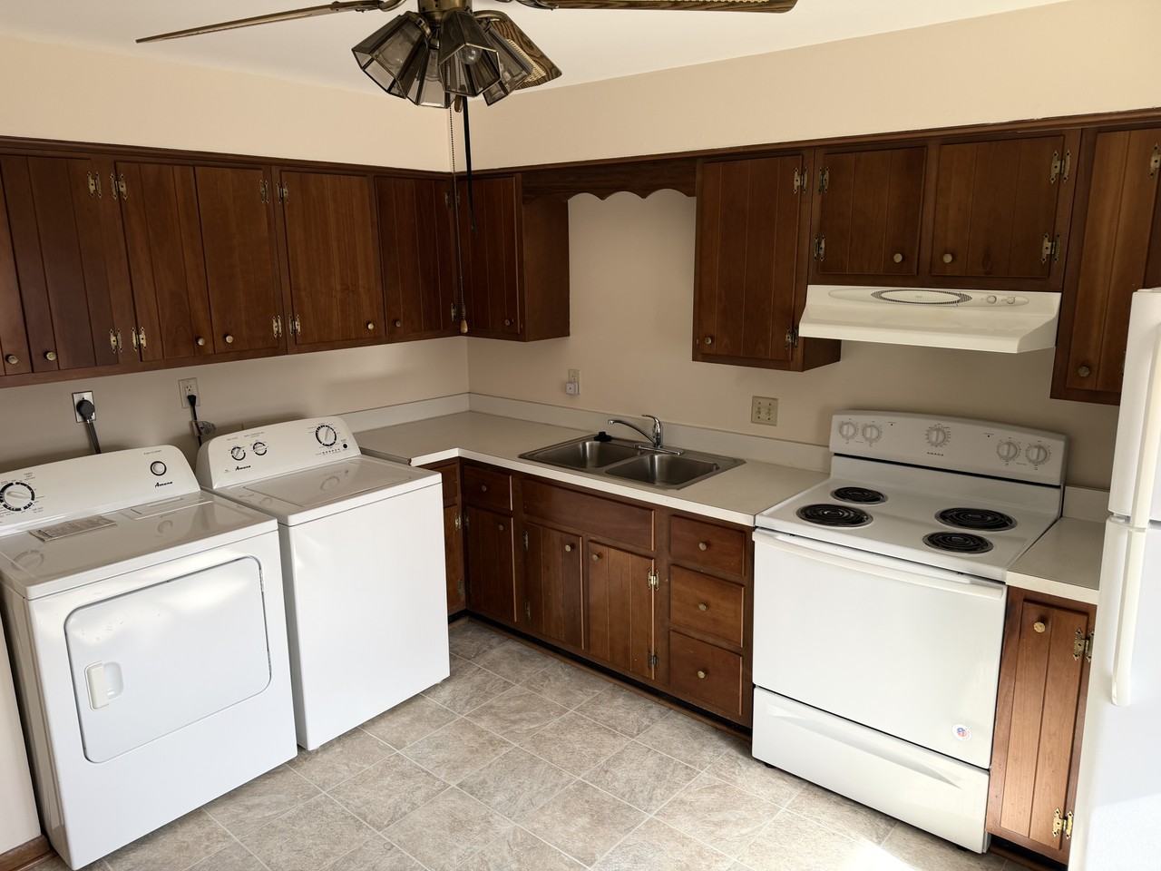 510 Hartford Ave #7 - Photo 4 of 14