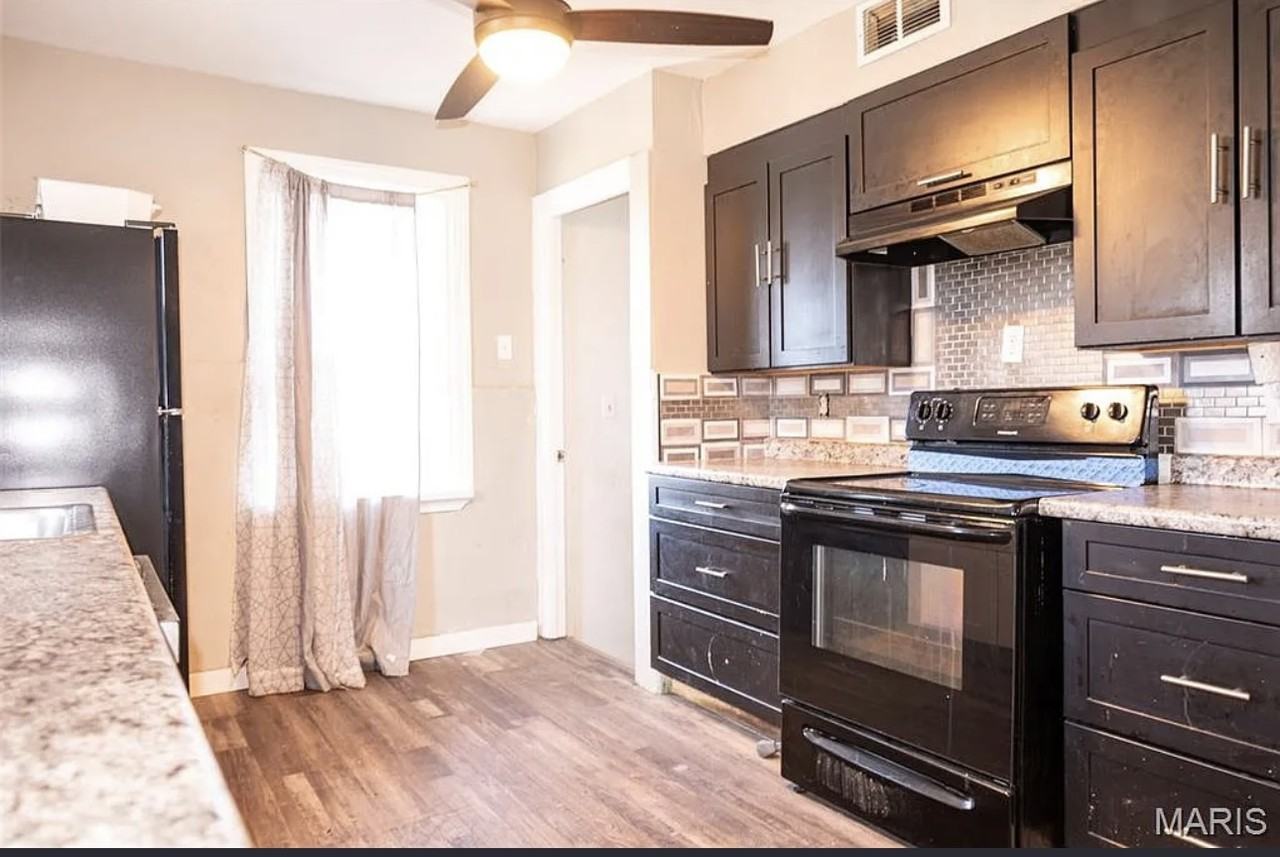 324 N Dade Ave #NA - Photo 2 of 14