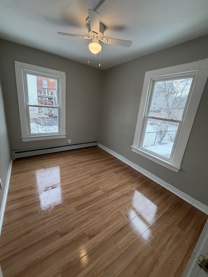 153 Lewis Ave #1 - Photo 6 of 8