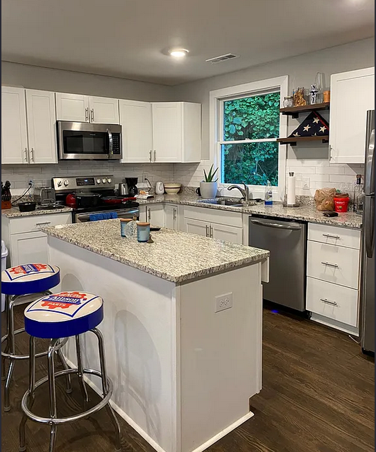 829 Rose Park Dr #NA - Photo 3 of 7