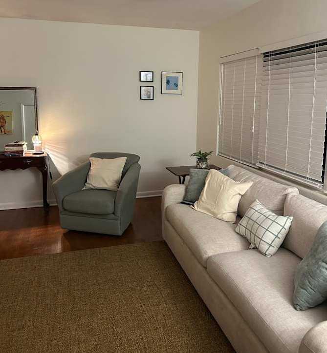 1307 Lindenwood Ln #A - Photo 2 of 4