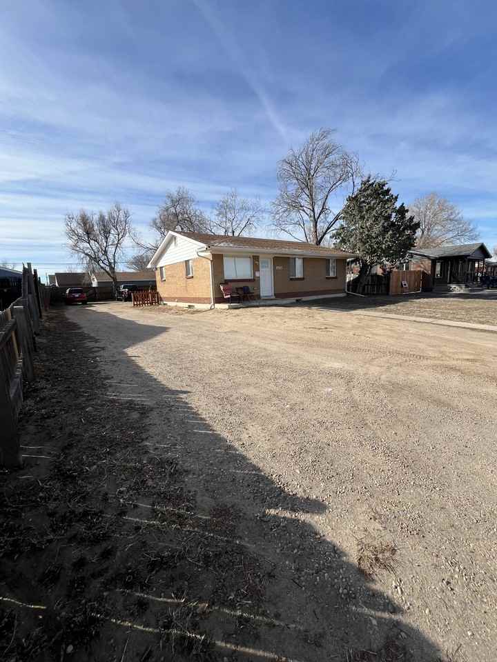 6020 E 68th Way #NA - Photo 2 of 18