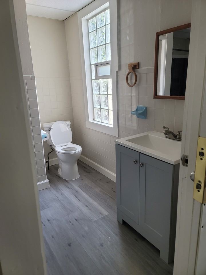 6804 Gertrude Ave - Photo 2 of 19