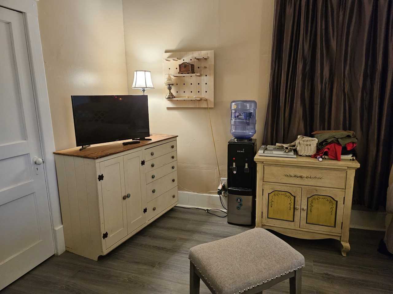 1240 Hartsville Pike - Photo 3 of 5