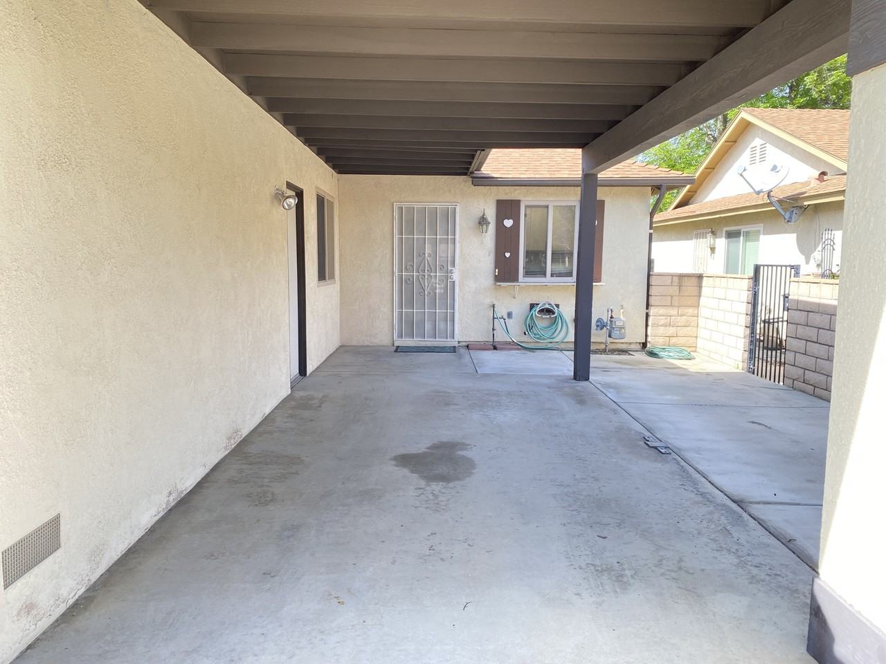 1318 Bushy Tail Trl - Photo 2 of 16