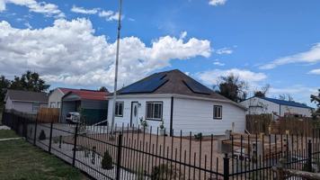 featured image of 464 2nd Ave #NA