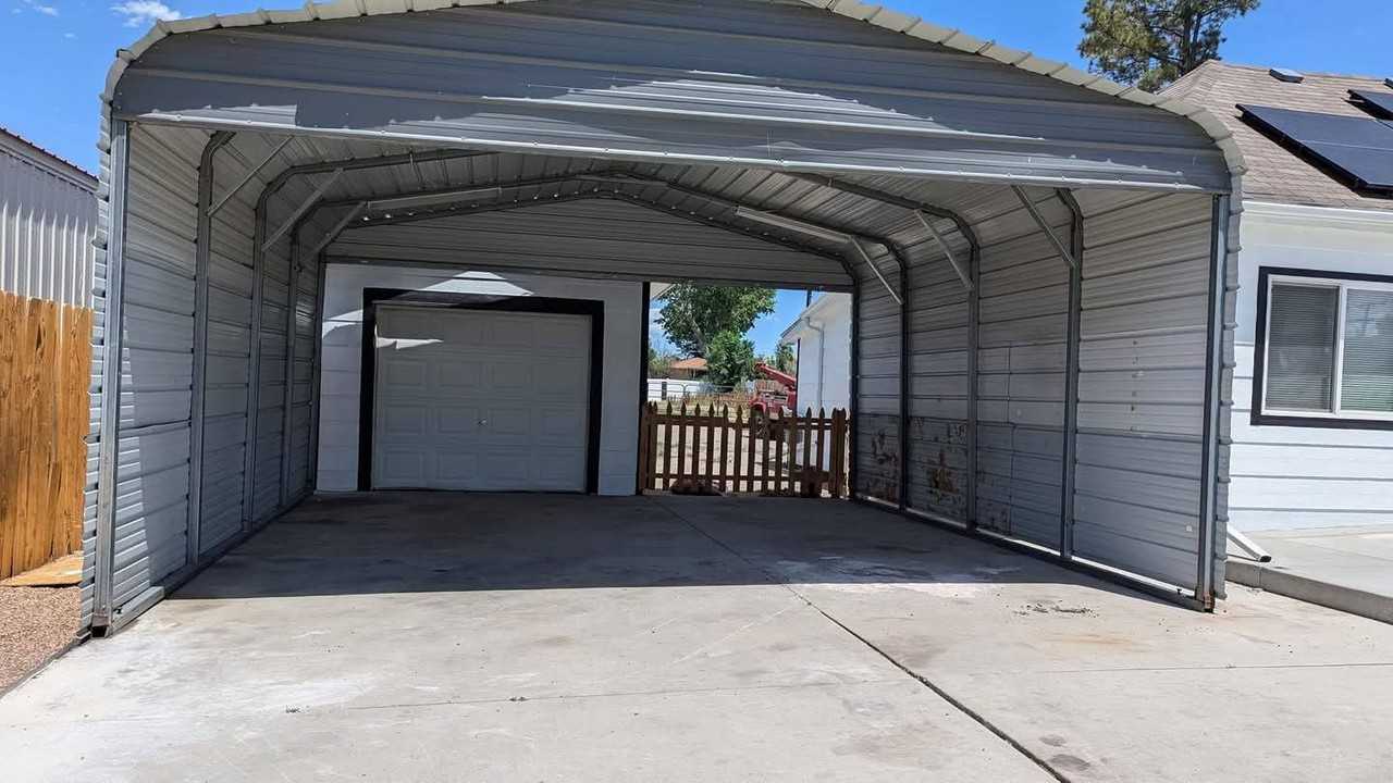 464 2nd Ave #NA - Photo 3 of 12