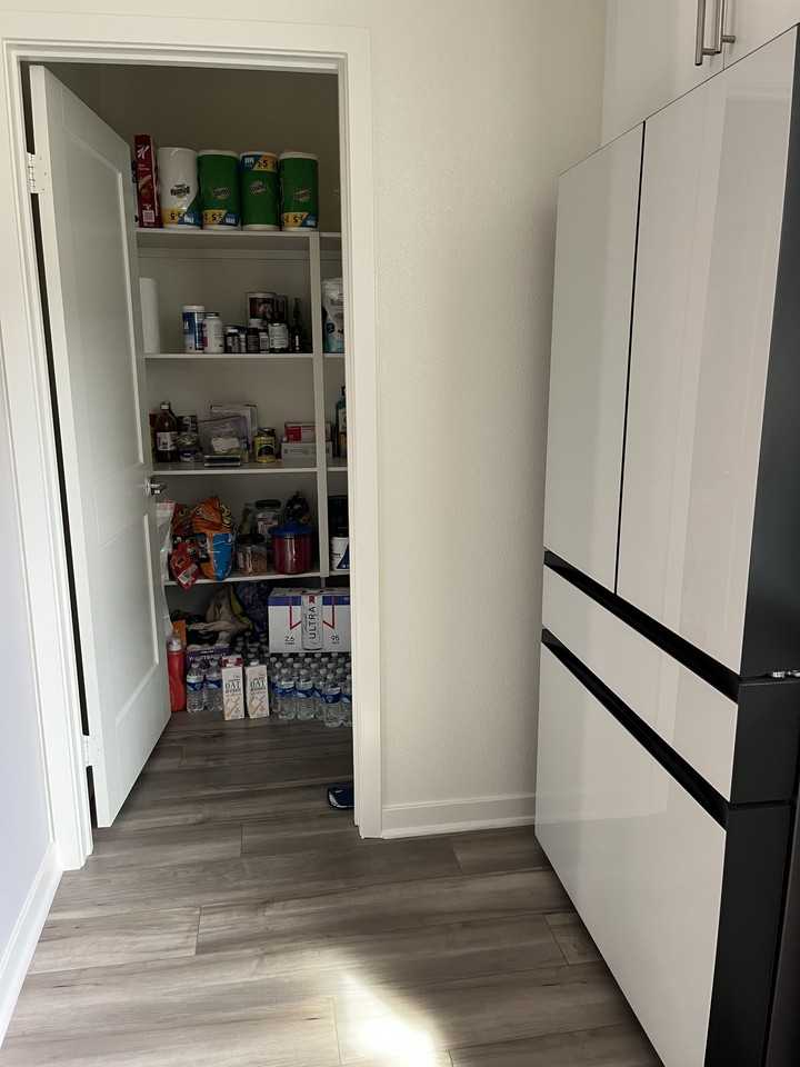 8258 Spirit St - Photo 6 of 8