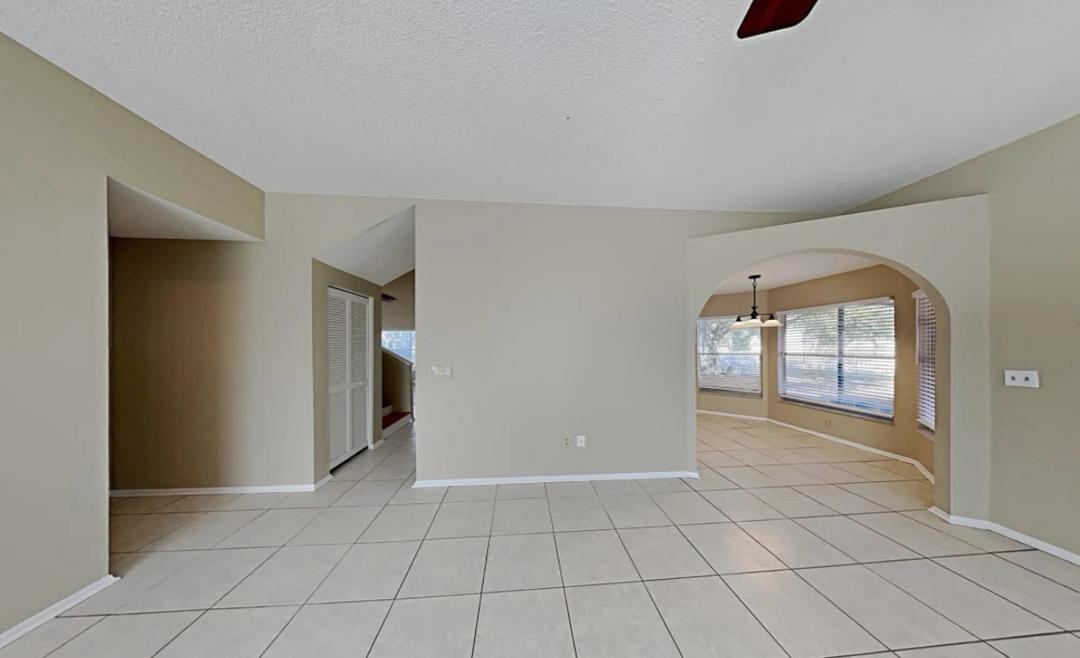 12814 Longcrest Dr #NA - Photo 2 of 9