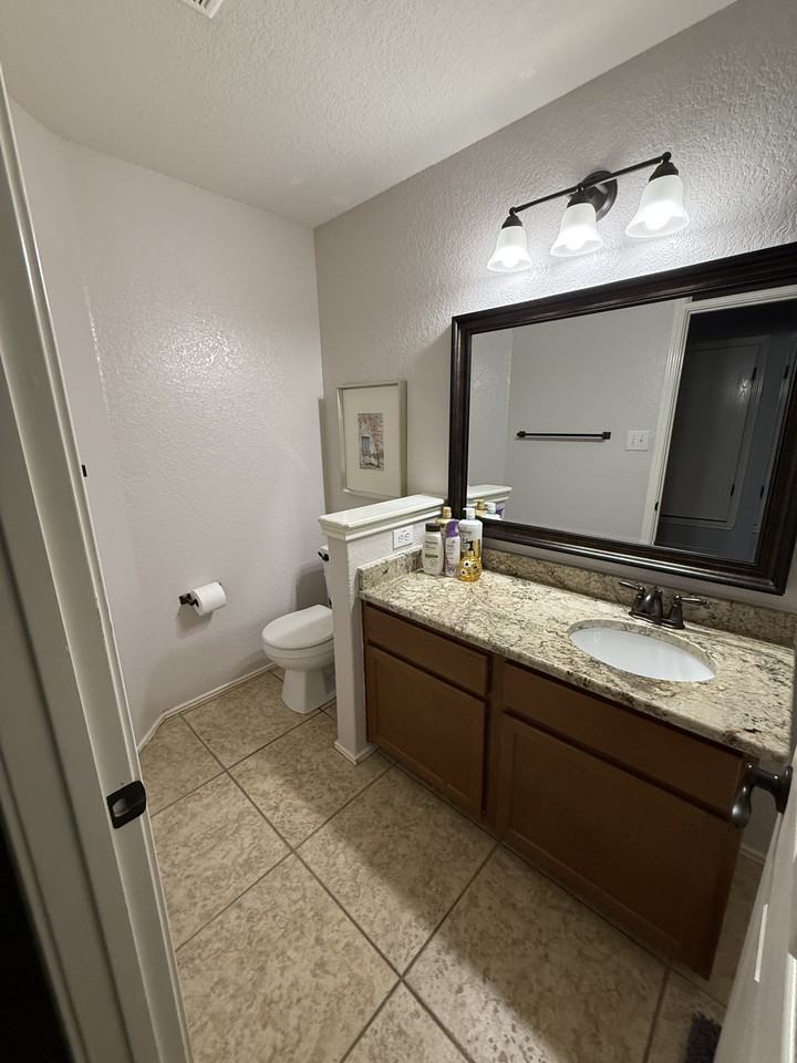 11638 Catchfly #NA - Photo 7 of 18