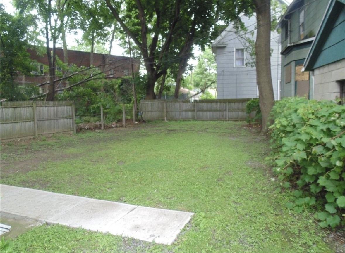 1540 Saint Paul St #NA - Photo 5 of 15