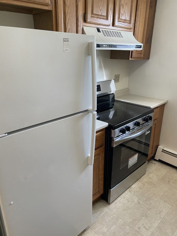 820 State St #2 - Photo 6 of 11