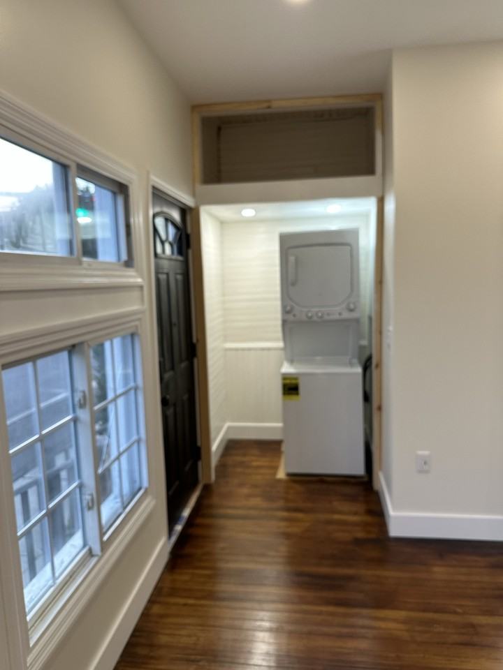 53 Sand Creek Rd - Photo 7 of 10