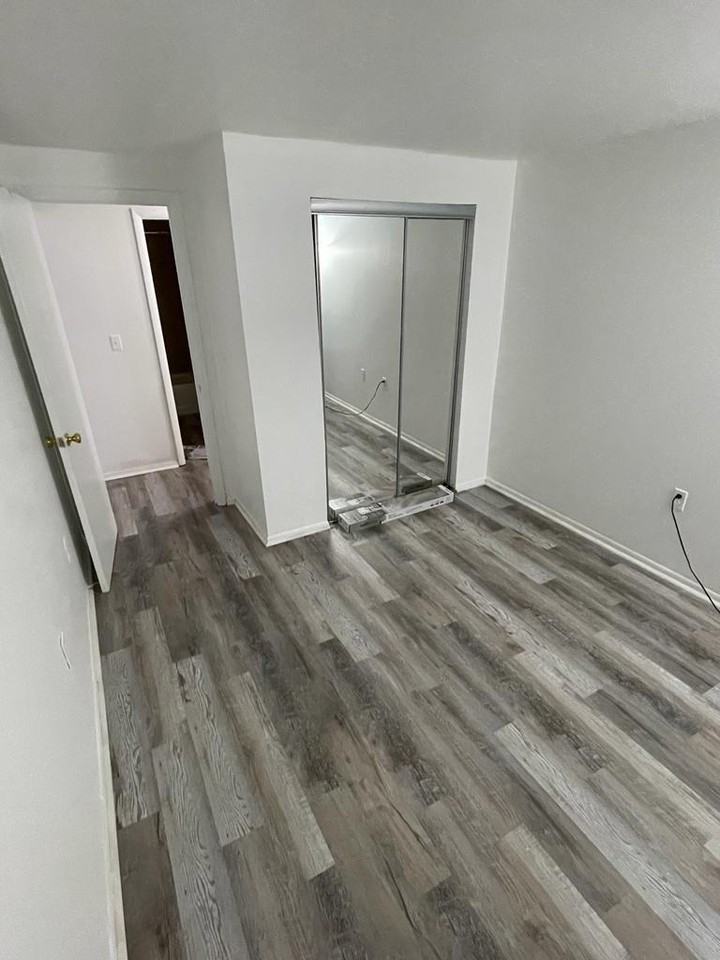 Chalet Dr #102 - Photo 7 of 28