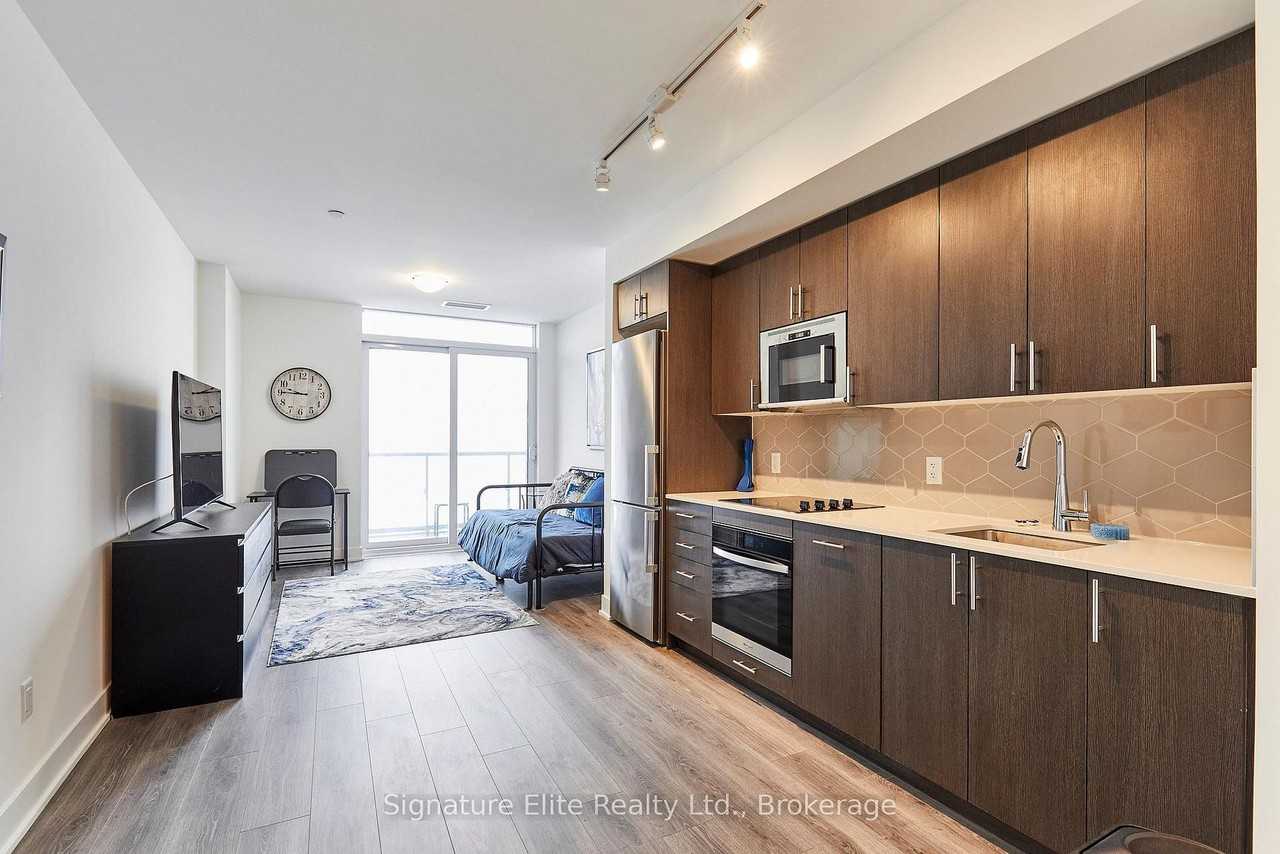 2545 Simcoe Street North #1920 - Photo 3 of 14