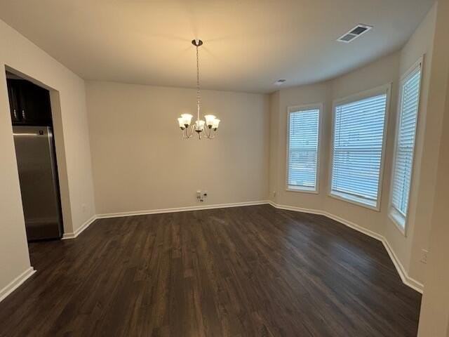 161 Luxborough Ct - Photo 6 of 37