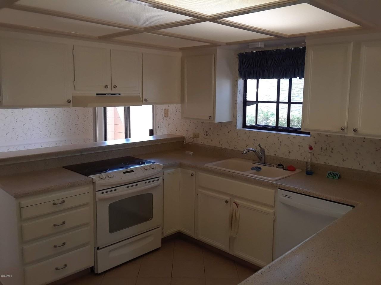 26425 S Truro Dr - Photo 2 of 20