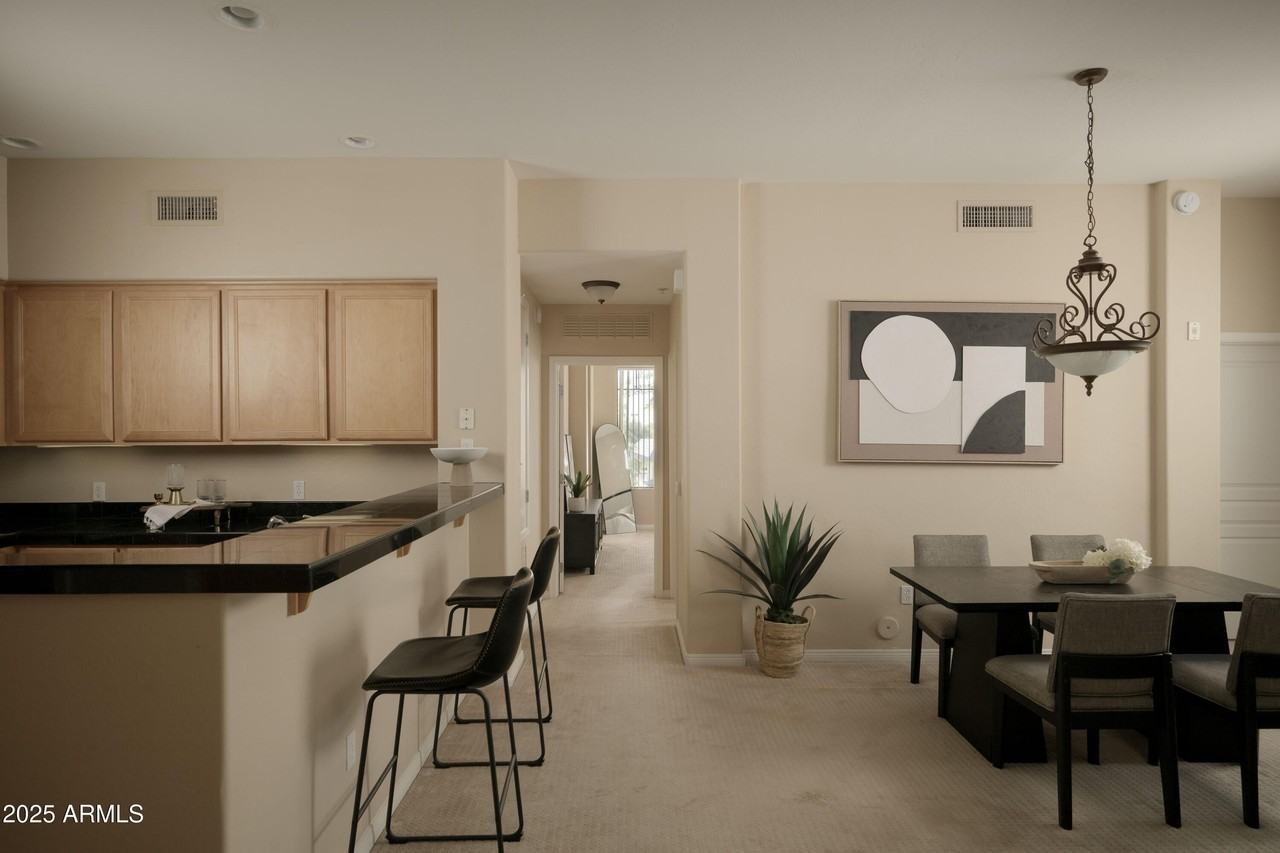 2989 N 44th St Unit 2001 - Photo 5 of 30