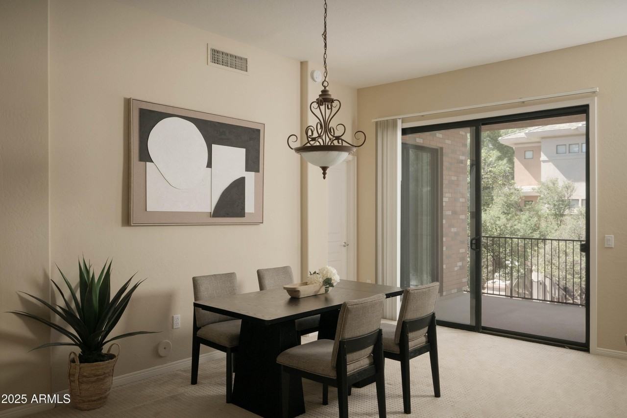 2989 N 44th St Unit 2001 - Photo 6 of 30