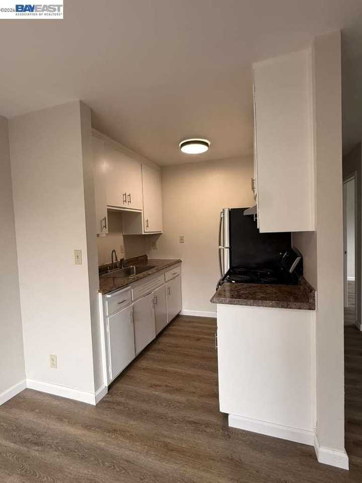 20295 Anita Ave Unit 1 - Photo 4 of 11