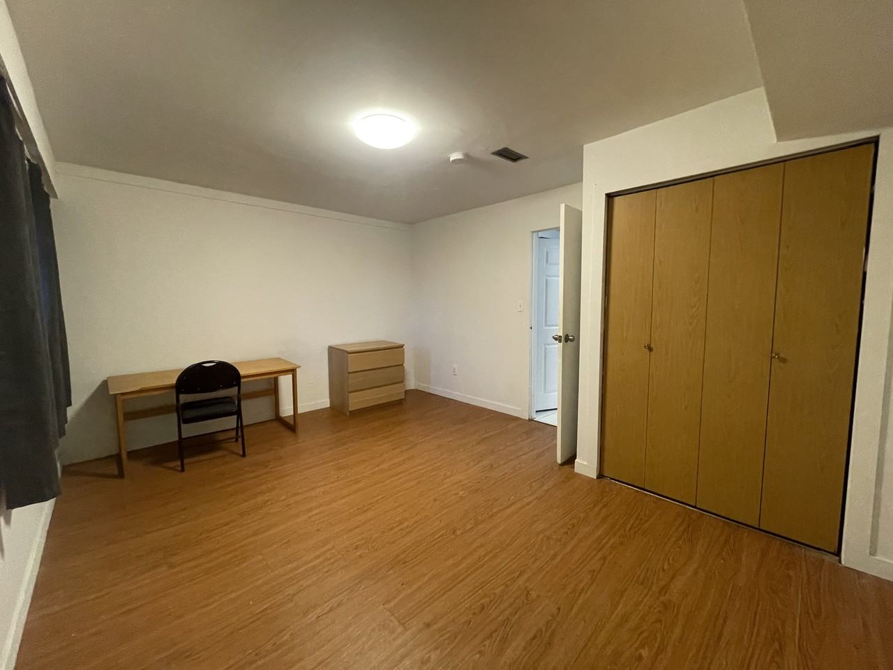 Grafton St & Elsom Ave - Photo 5 of 20