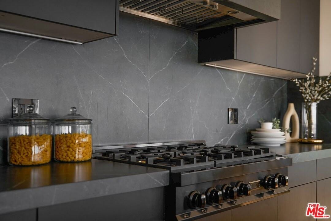 8666 Hollywood Blvd - Photo 3 of 28