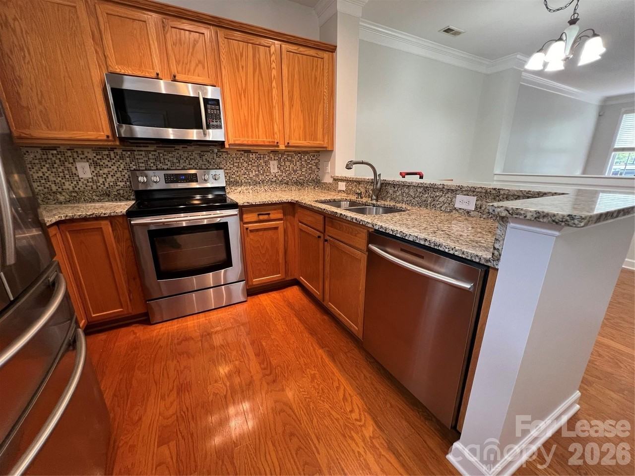 9905 Ansonborough Sq - Photo 7 of 21