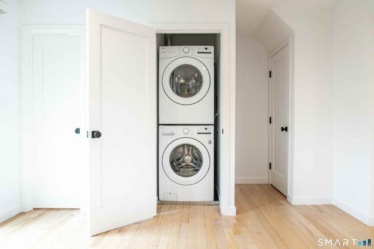 59 Vitti St - Photo 7 of 15