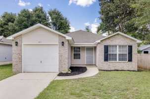 featured image of 3157 Forrest Ave