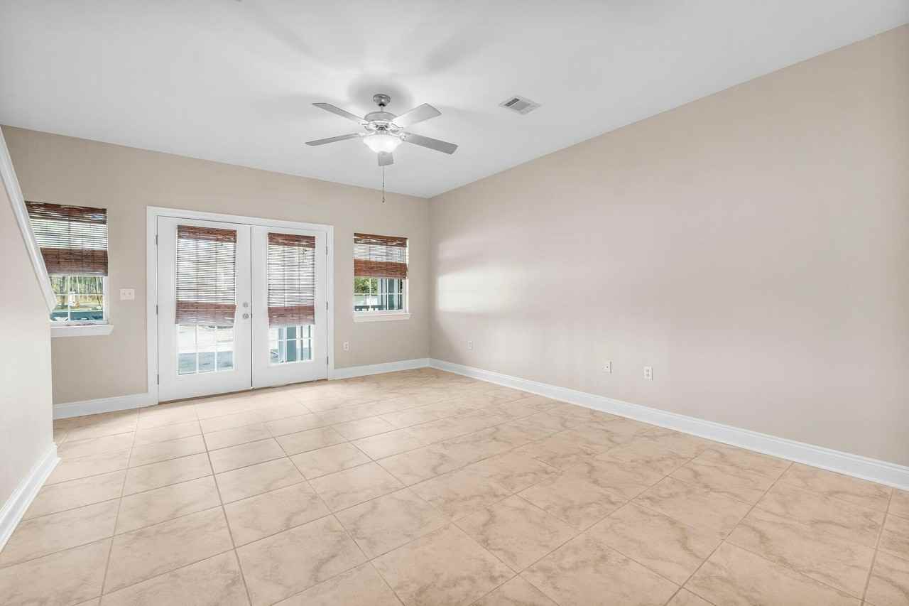 254 S County Highway 393 Unit 2 - Photo 5 of 45