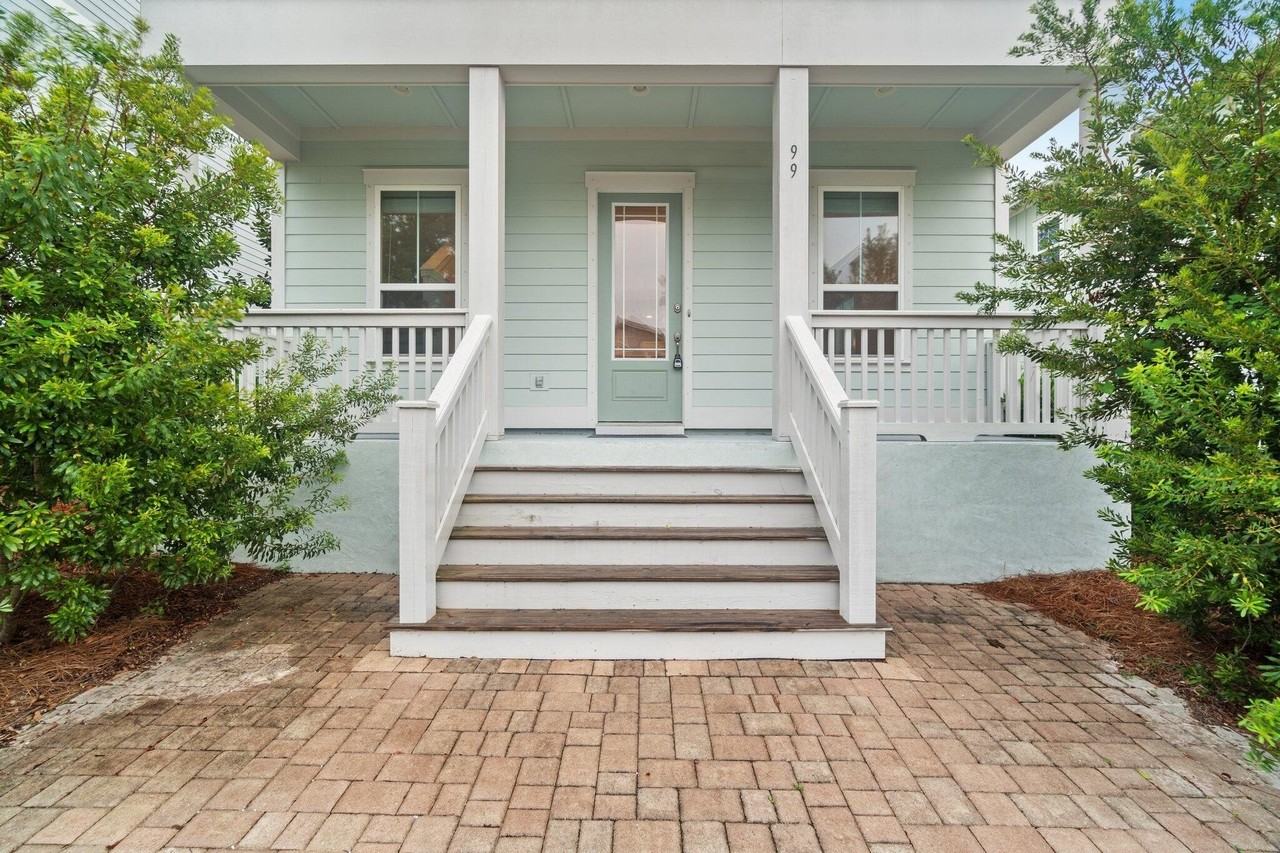 99 Grande Pointe Cir - Photo 2 of 34