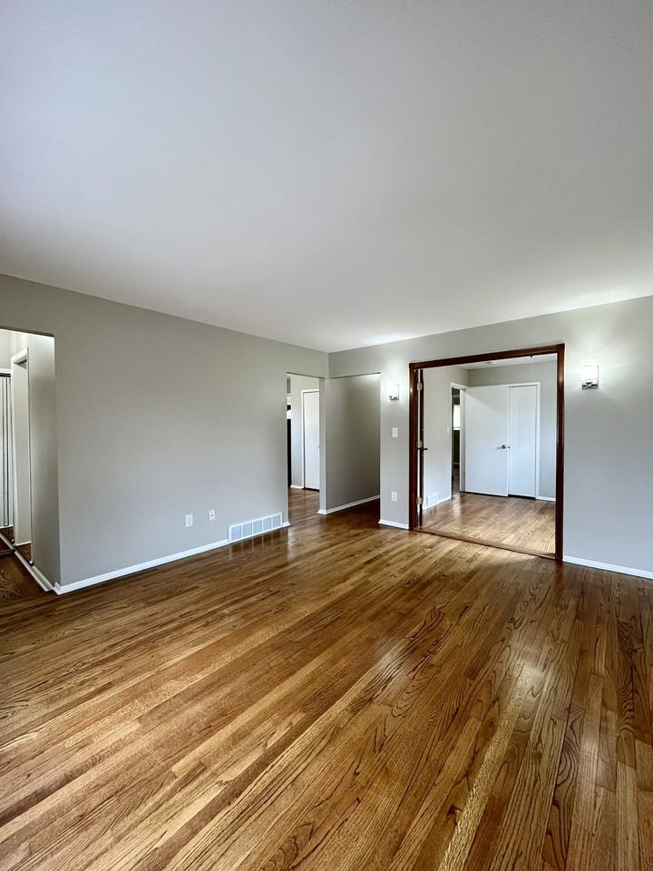 969 Harrison Blvd #1 - Photo 4 of 19