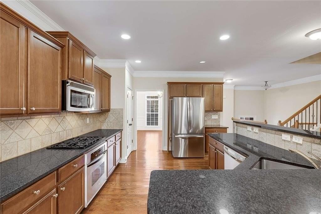 3199 Buck Way - Photo 7 of 45