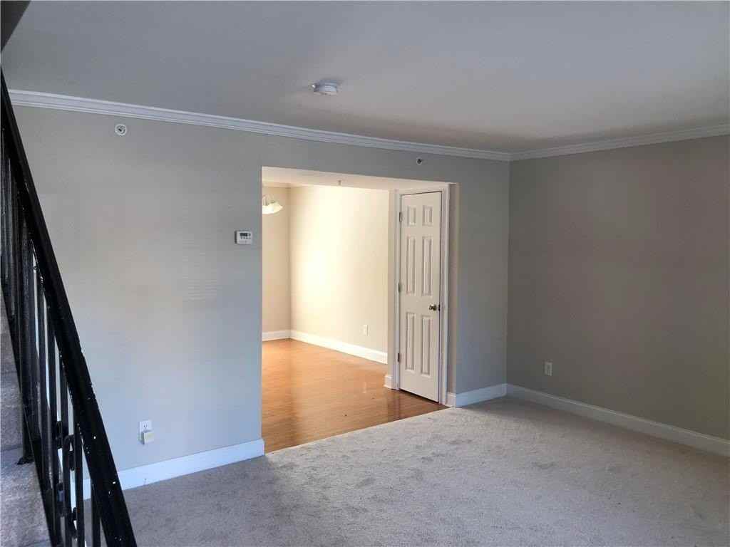 16 Villa Ct Se - Photo 2 of 13