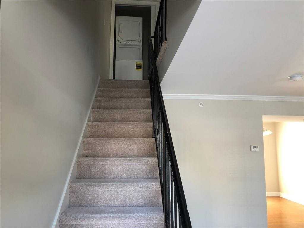 16 Villa Ct Se - Photo 5 of 13