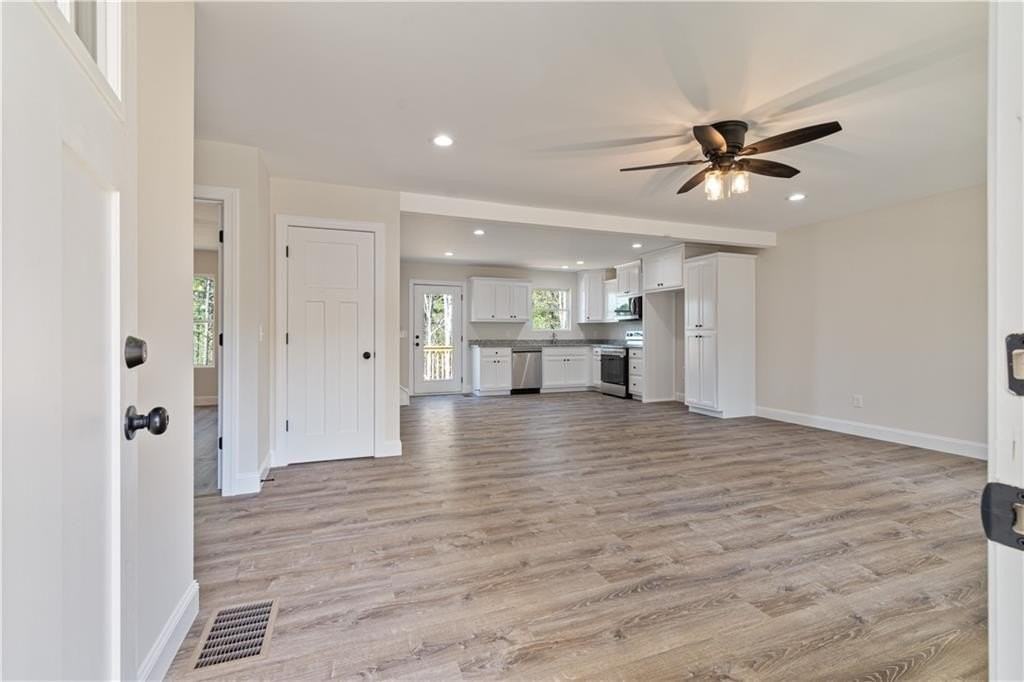 280 Grand Oak Ln - Photo 3 of 30