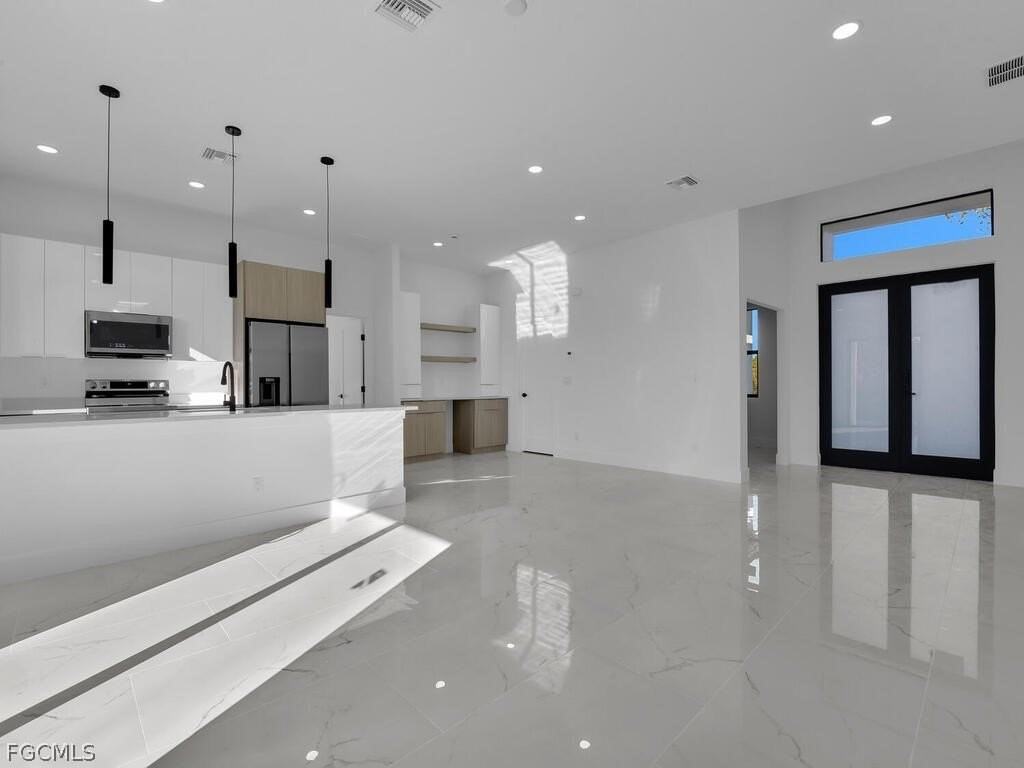 1839 Lockhaven Ct - Photo 3 of 23