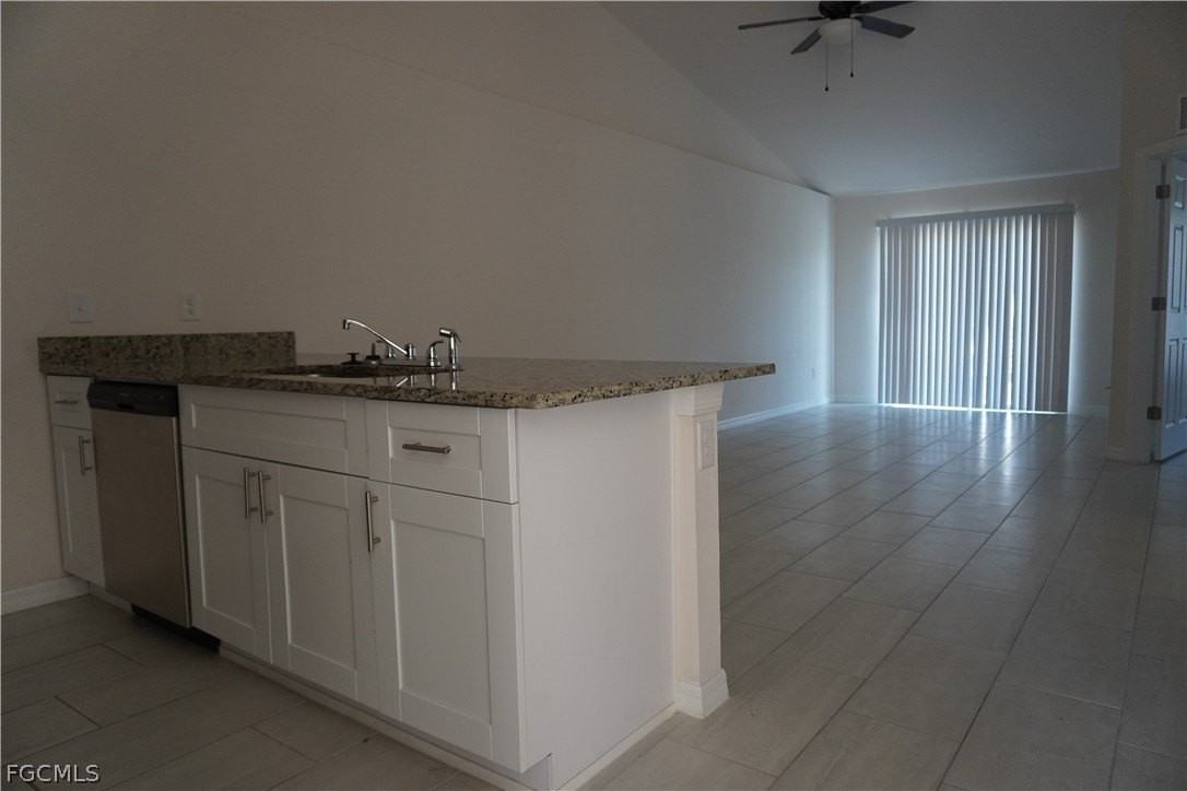 4351 Country Club Blvd - Photo 2 of 13