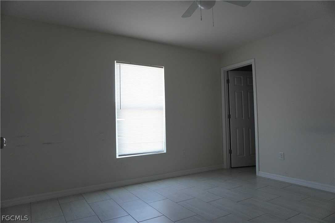 4351 Country Club Blvd - Photo 6 of 13