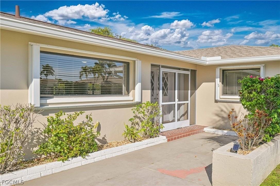 711 Monterey Ave - Photo 3 of 31