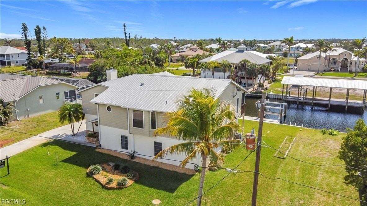 24313 Pirate Harbor Blvd - Photo 3 of 50