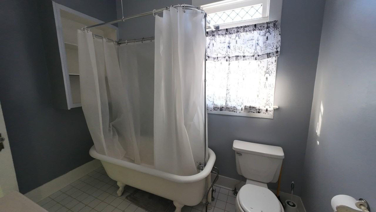 216 9th Ave N #1 - Photo 5 of 8