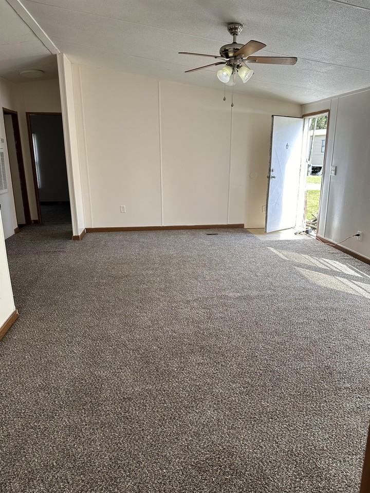 5908 N Ard Ln - Photo 3 of 7