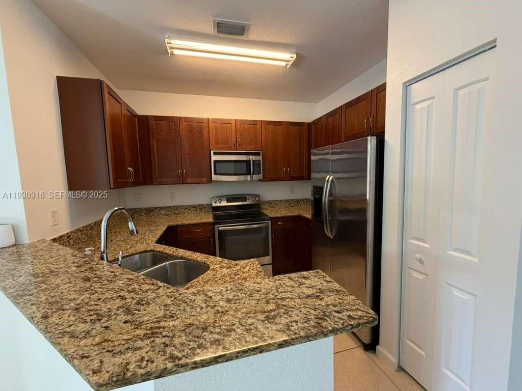 13982 Sw 276th St - Photo 2 of 8