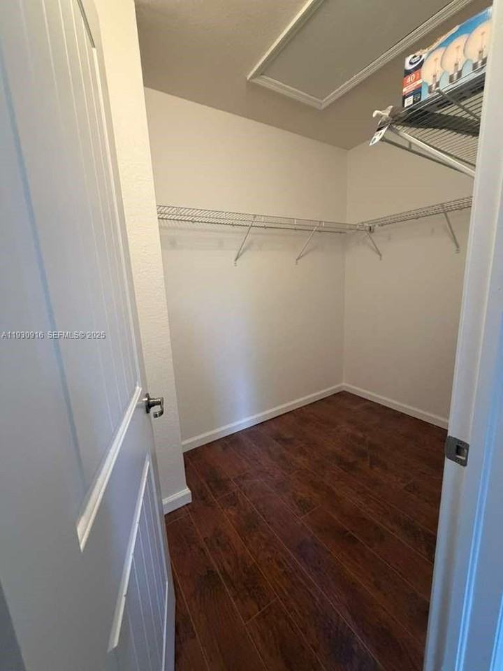 13982 Sw 276th St - Photo 6 of 8