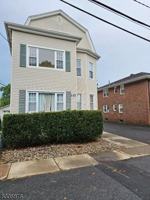 featured image of 117 Hawthorne Ave #2