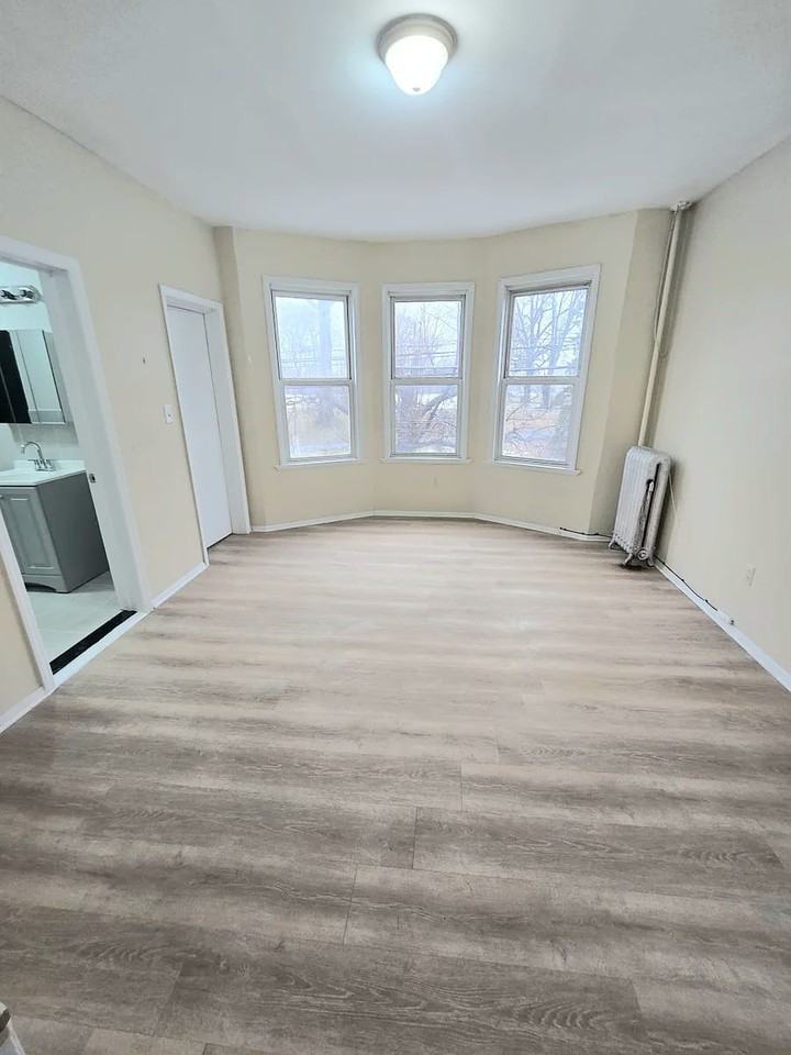 615 S 17th St #2-3 - Photo 2 of 7