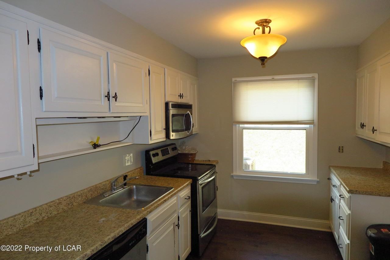 115 Haverford Dr - Photo 5 of 18