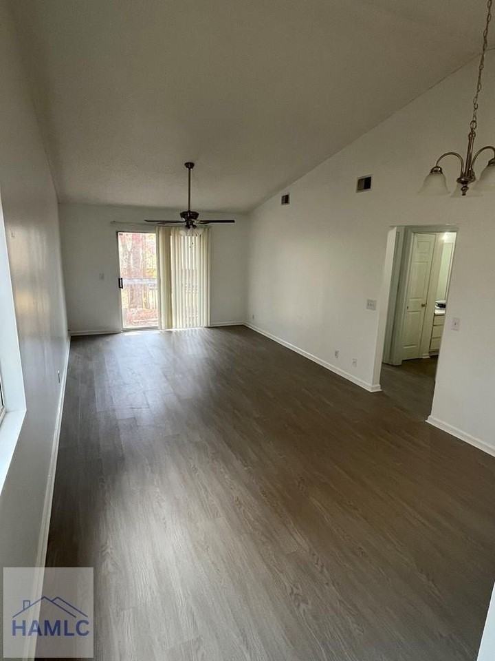 910 Brett Dr Apt 68 - Photo 3 of 7